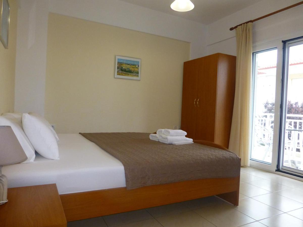 Pavloudis Apartments Psakoudia Exterior photo