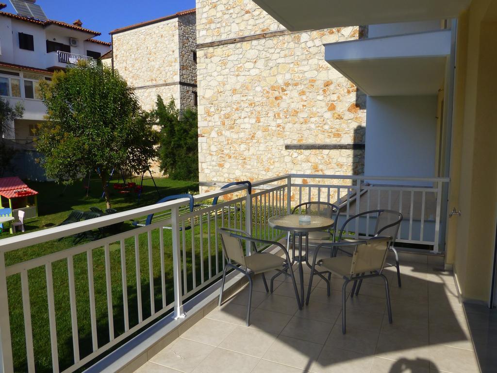Pavloudis Apartments Psakoudia Exterior photo